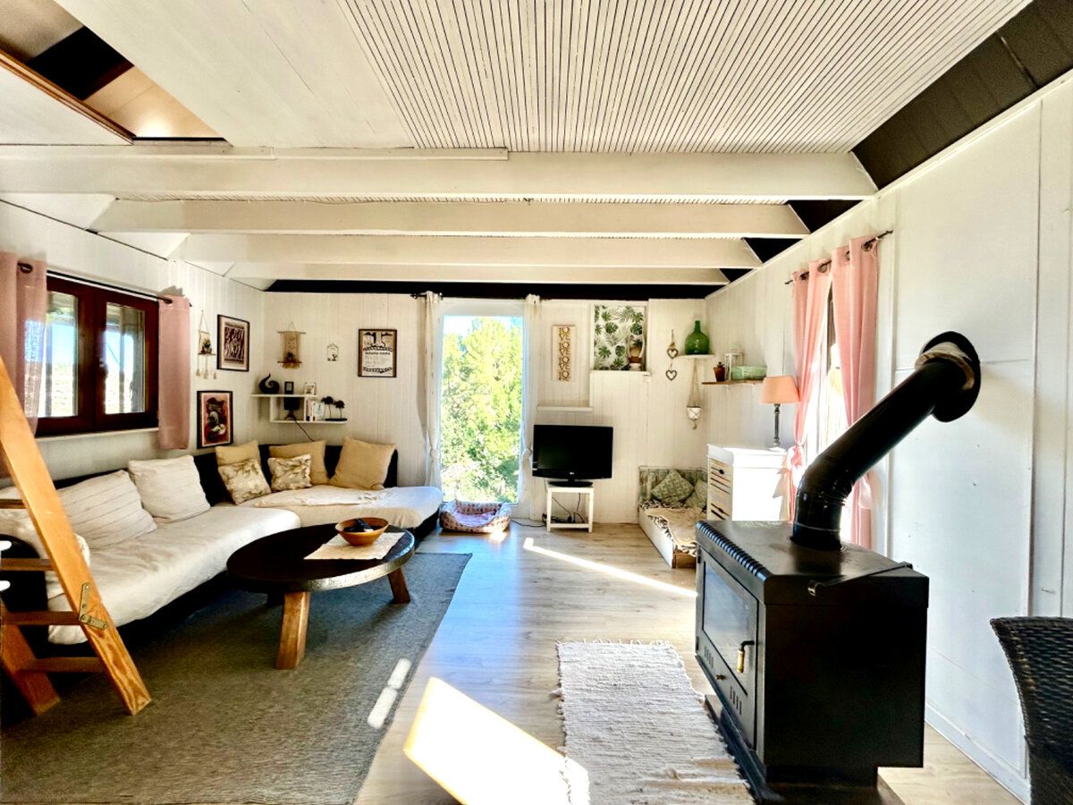 Sala d'estar de Casa o xalet en venda en Alcalalí amb Moblat