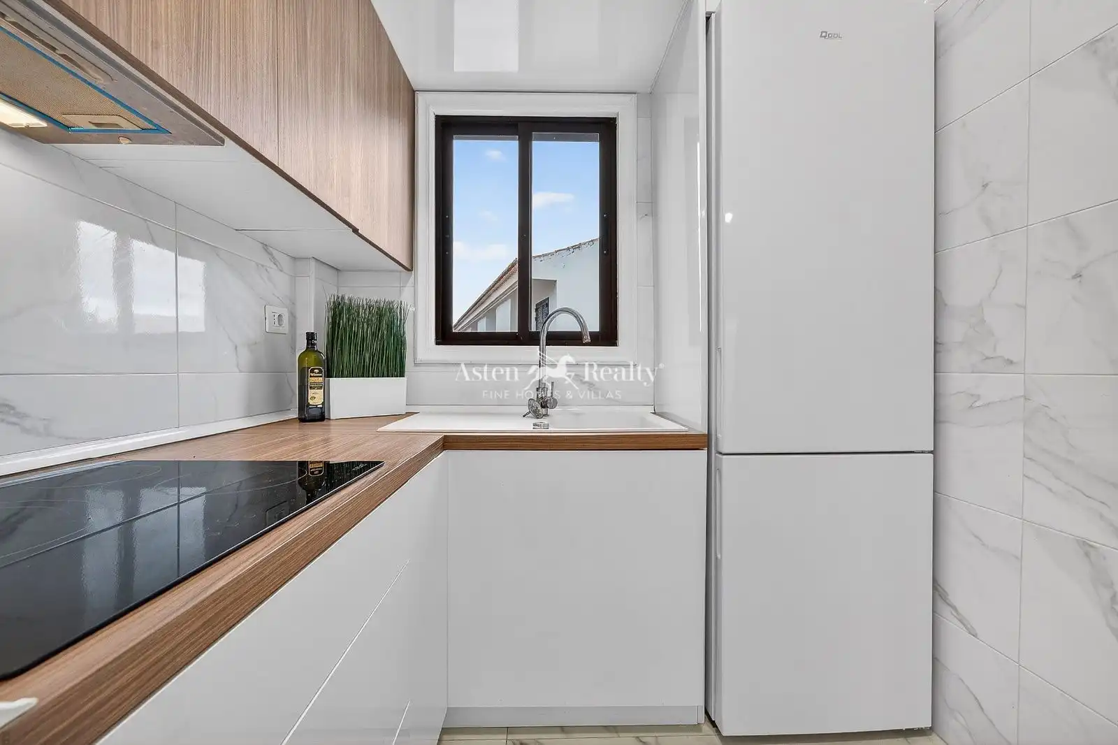 Cocina de Casa adosada en venta en Arona con Terraza, Piscina y Amueblado