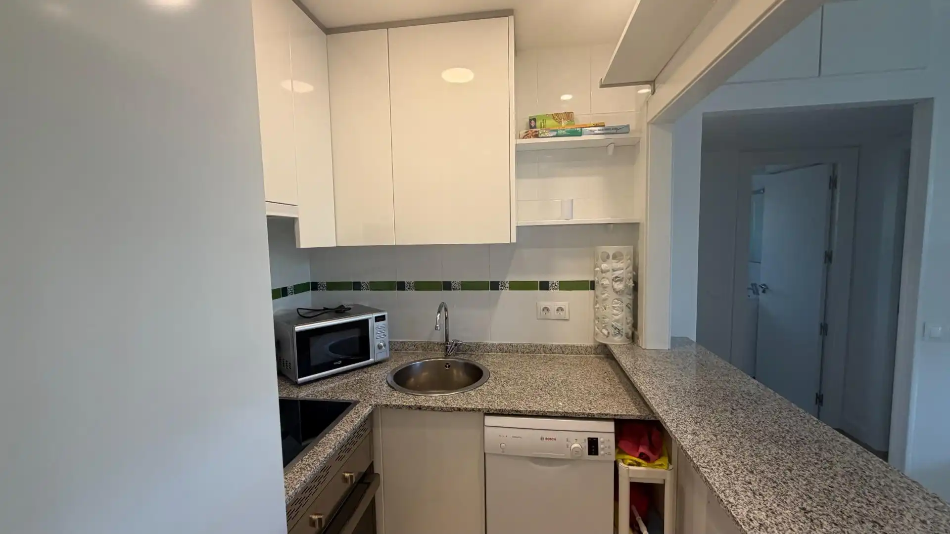 Küche von Wohnung zur Miete in Madrid mit Klimaanlage, Heizung und Möbliert
