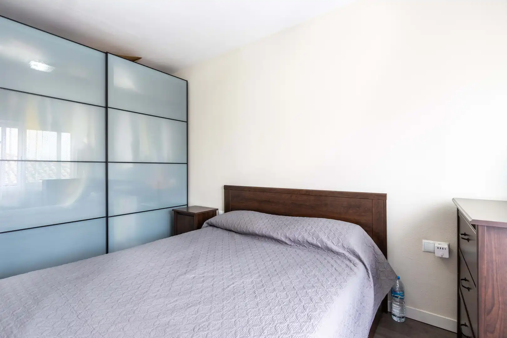 Habitación de Casa adosada en venta en Mollet del Vallès con Aire acondicionado, Calefacción y Terraza