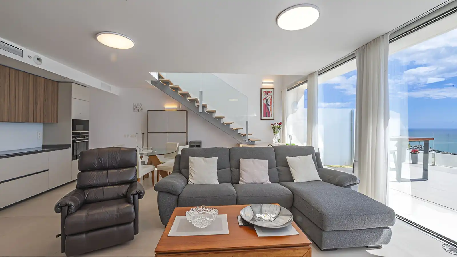 Living room of Attic for sale in Benalmádena  with Air Conditioner, Heating and Terrace