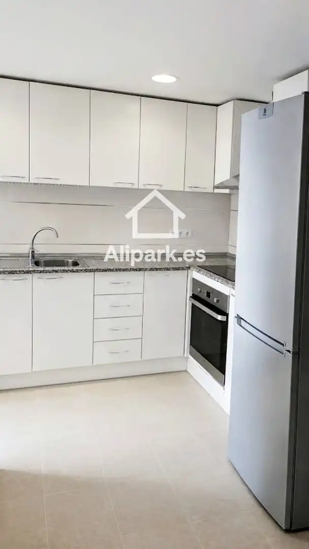 Küche von Wohnung zum Verkauf in Alicante / Alacant mit Terrasse und Möbliert