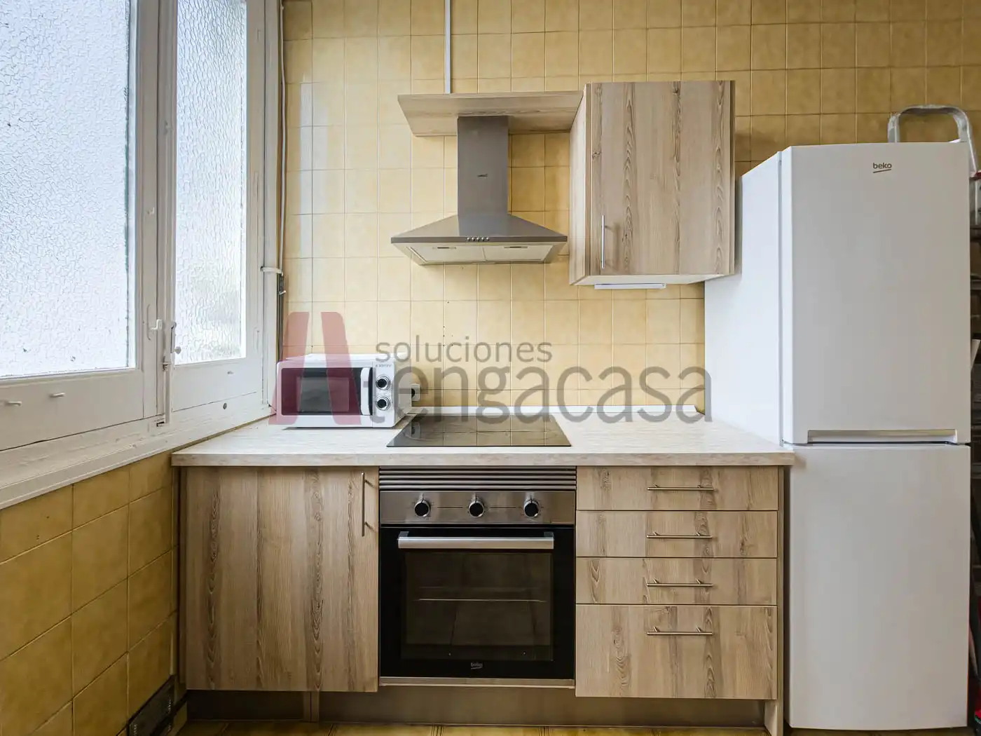 Flat for rent to own in Calle de la Colegiata, Embajadores - Lavapiés