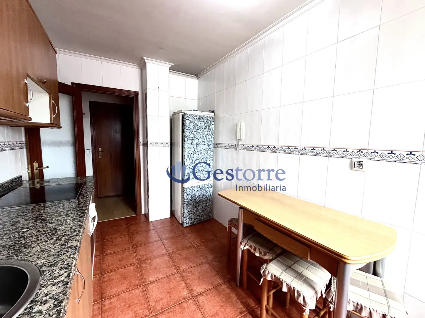 Küche von Wohnung zum Verkauf in Oviedo  mit Heizung und Möbliert