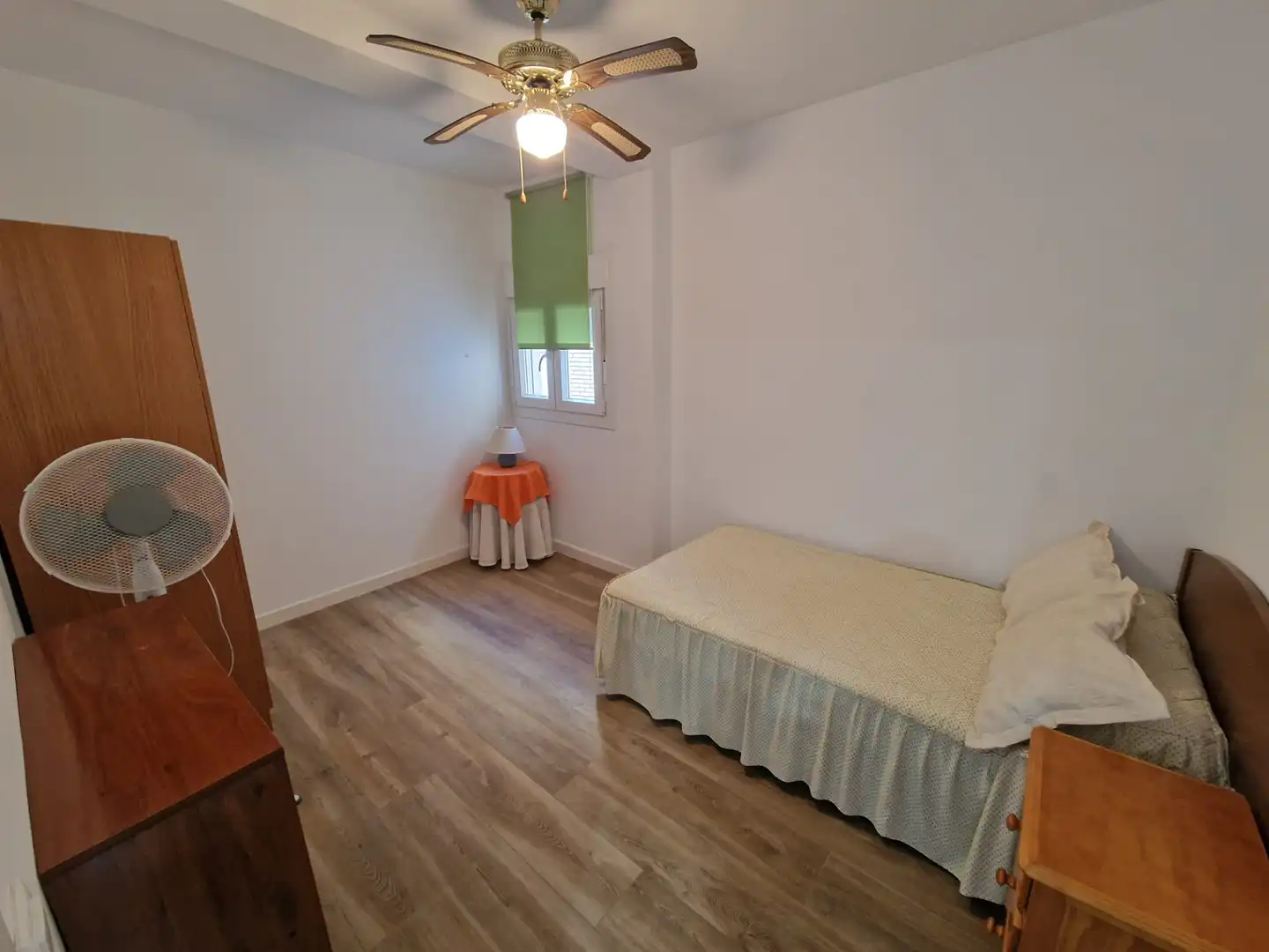 Habitación de Piso en venta en Fernán-Núñez, Córdoba
