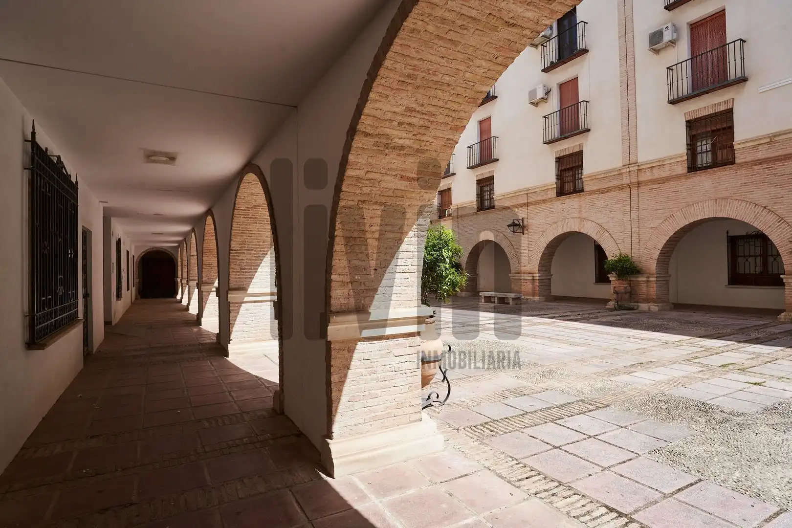 Flat for sale in Jaén  with Air Conditioner and Heating
