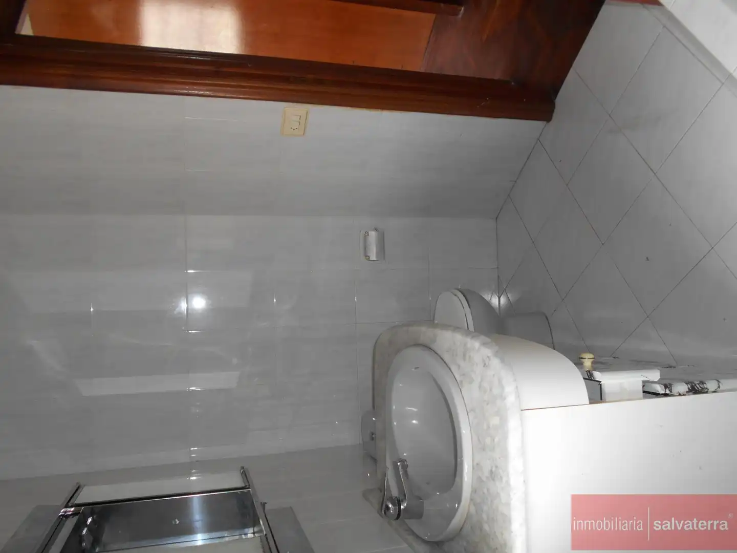 Baño de Piso en venta en As Neves   con Calefacción