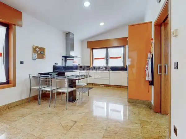 House for sale in Rua Vendanova, imagen 19