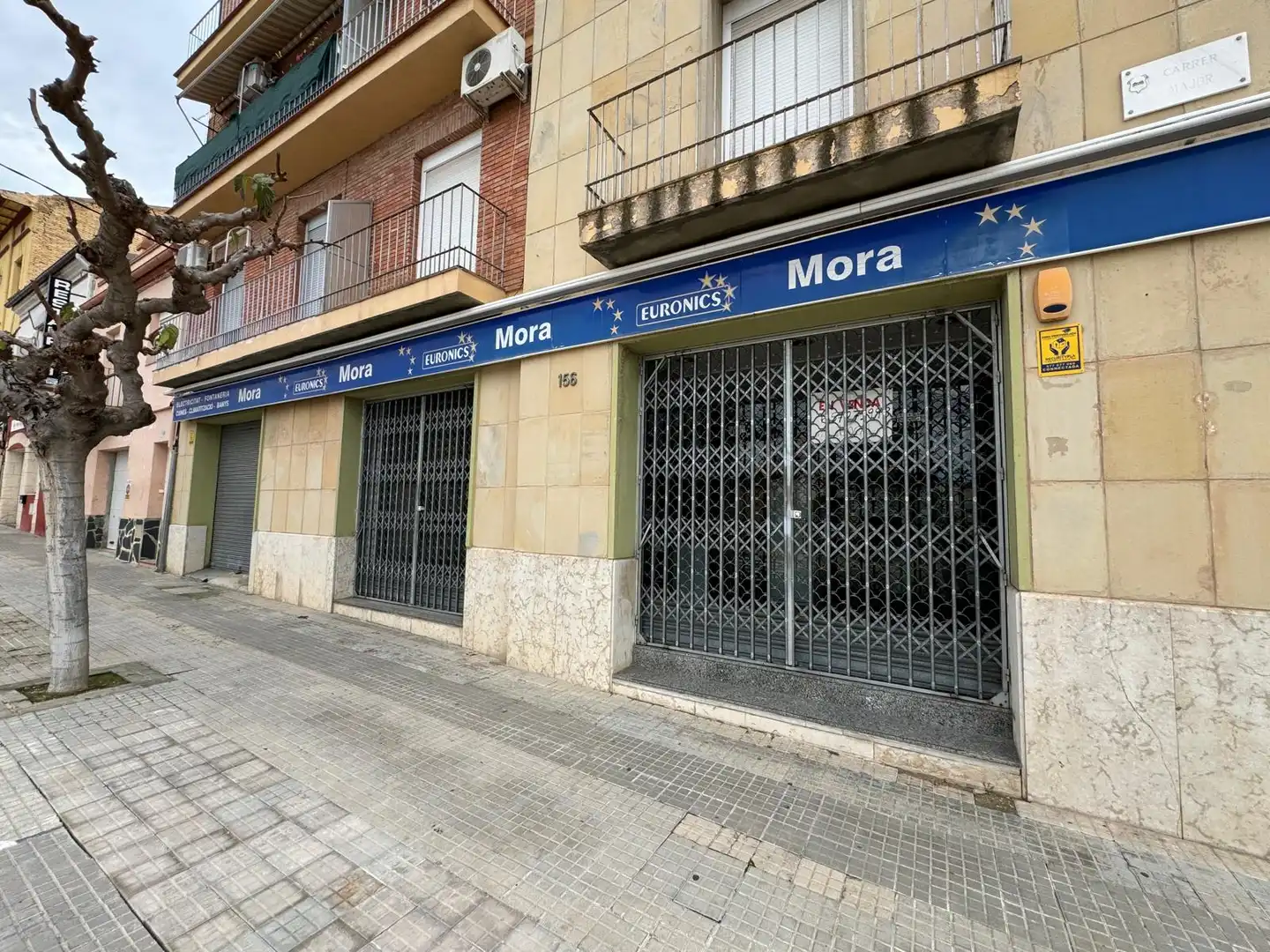 Local comercial en venda a Av/ Caixa de Pensiones