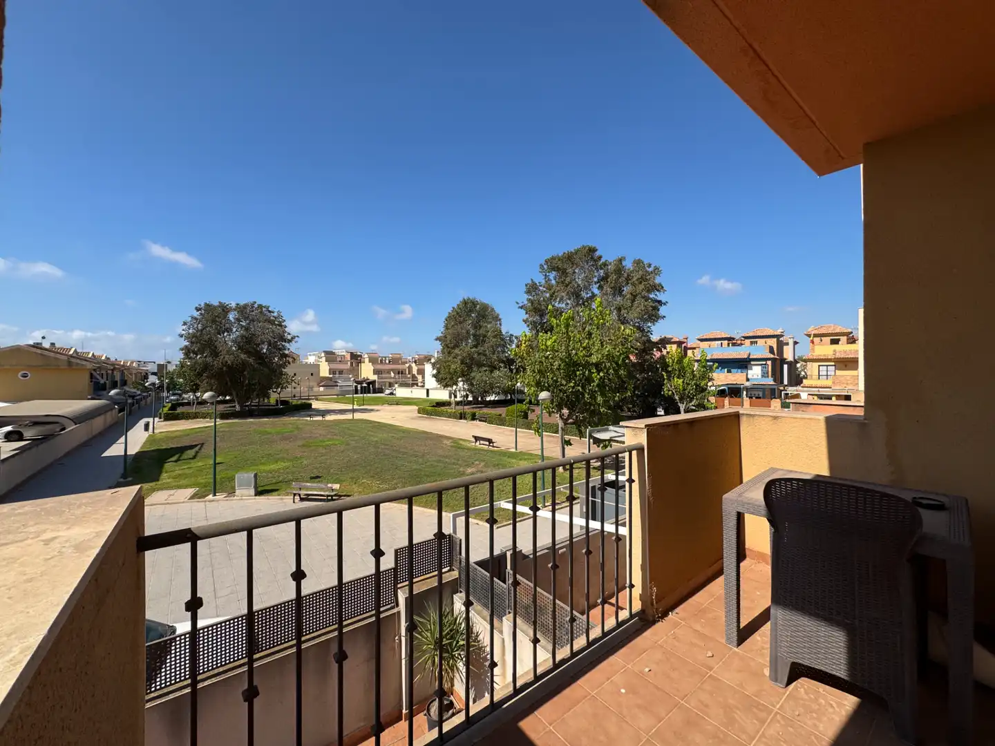 Terrassa de Casa adosada en venda en Pilar de la Horadada amb Aire condicionat, Jardí privat i Terrassa