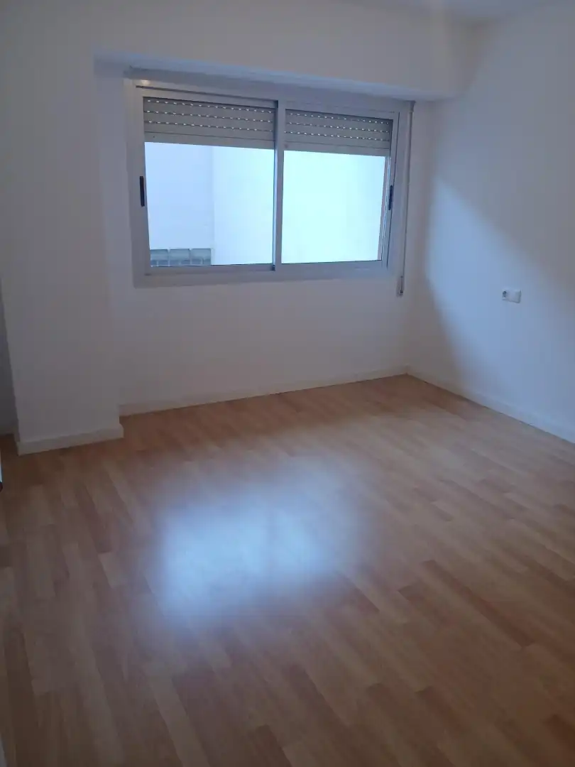 Habitación de Piso en venta en Valencia con Horno