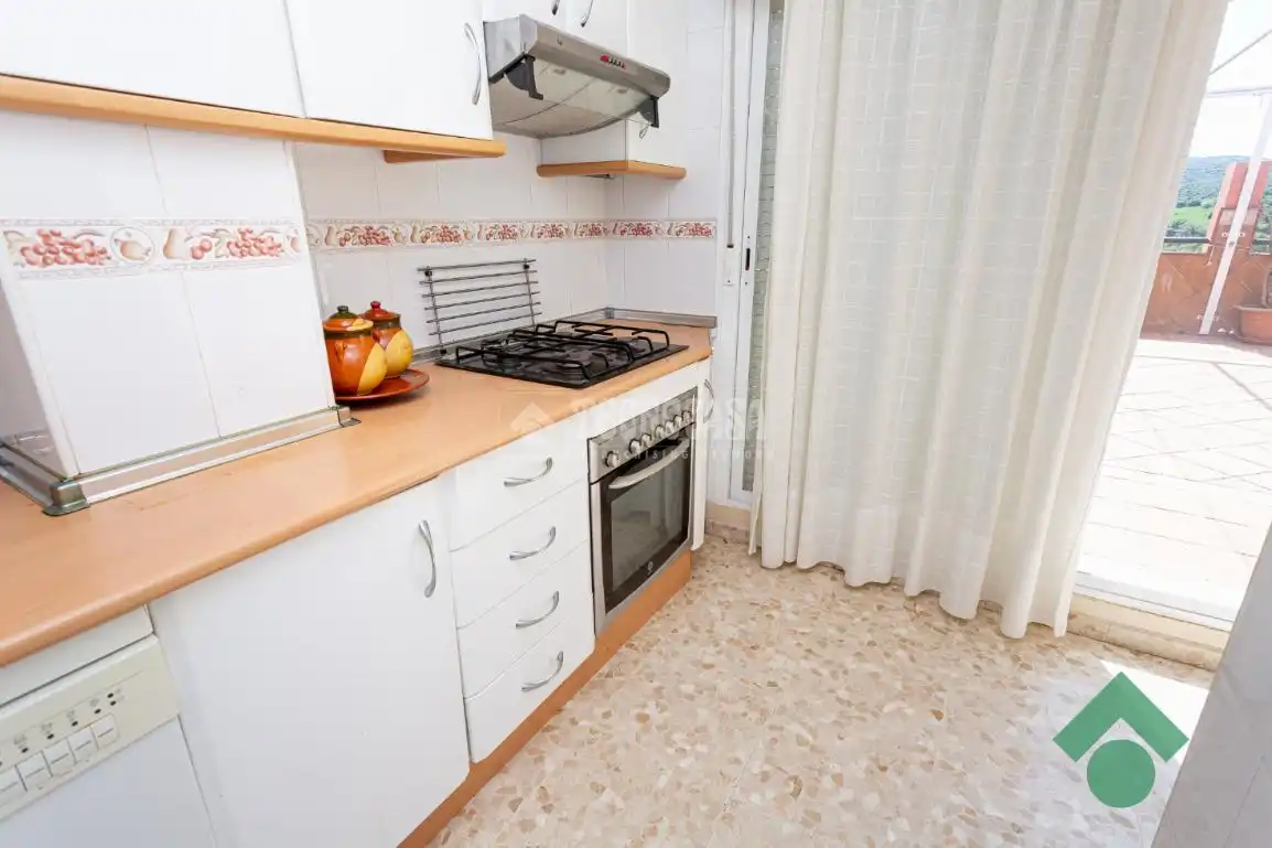 Cocina de Piso en venta en Algeciras con Amueblado y Piscina comunitaria