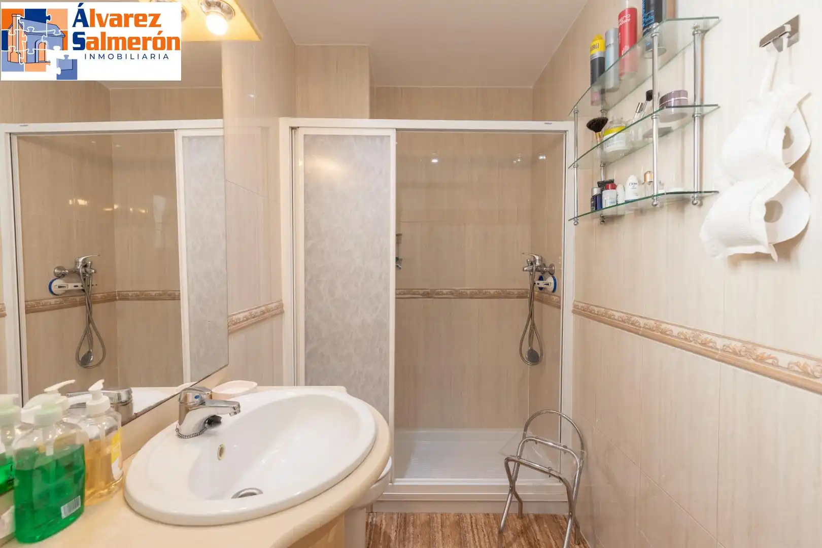 Baño de Ático en venta en Granada
