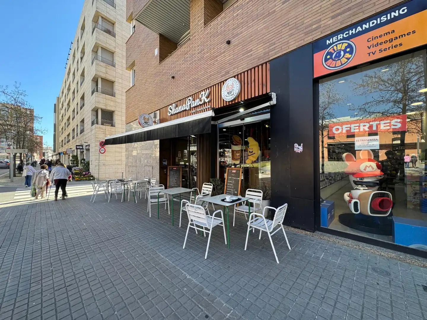 Terrassa de Local en traspas en Sabadell