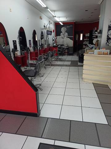 Local comercial en Alquiler en Calle Gutiérrez Herrero, 17 en Versalles