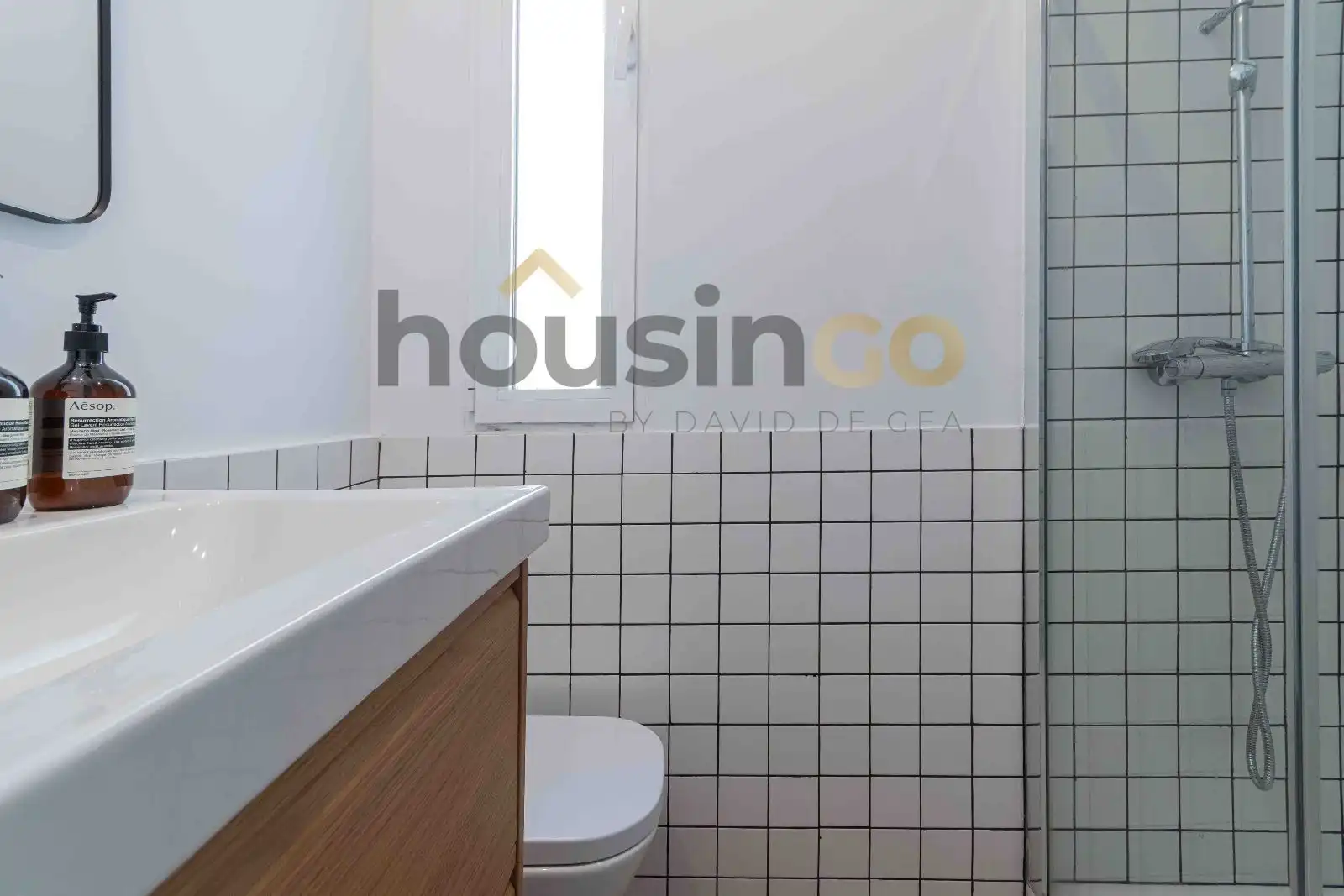 Baño de Ático en venta en Madrid con Aire acondicionado, Calefacción y Terraza