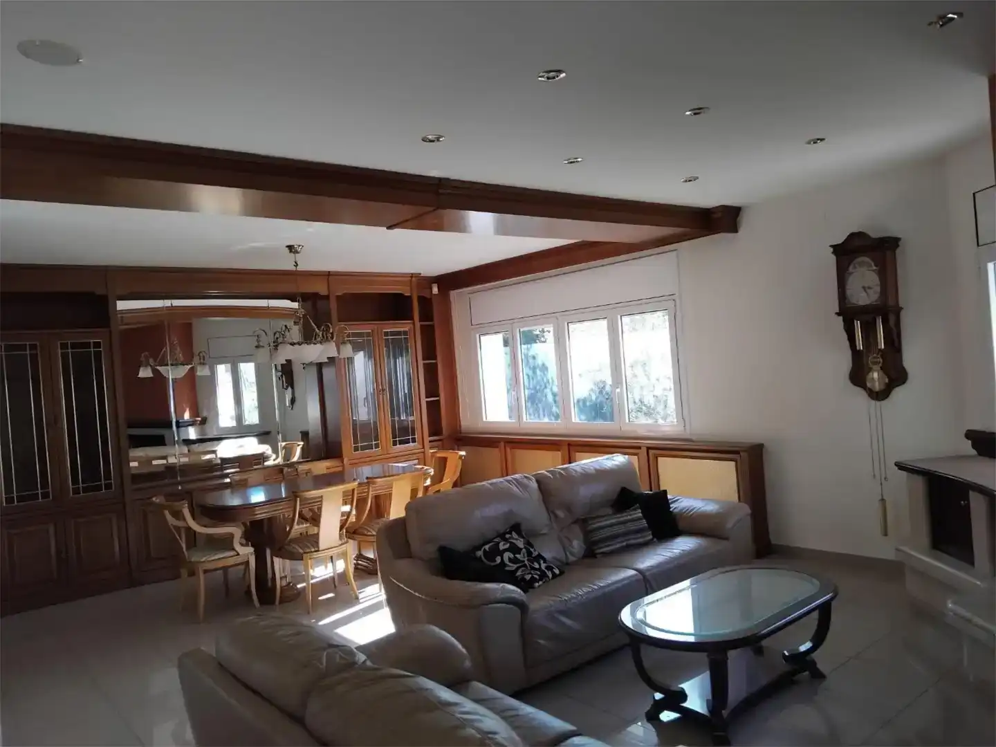 Sala d'estar de Casa o xalet en venda en Òdena amb Aire condicionat, Piscina i Balcó