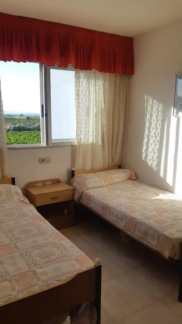 Apartament amb piscina de lloguer a Carrer de la Valldigna 19, imagen 4