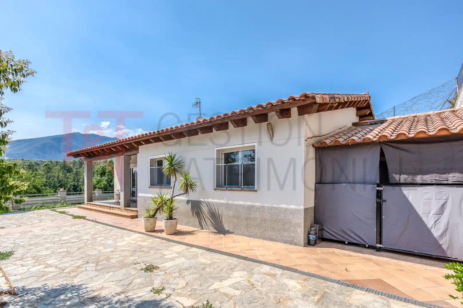 Vista exterior de Casa o xalet en venda en Gualba amb Calefacció, Jardí privat i Terrassa