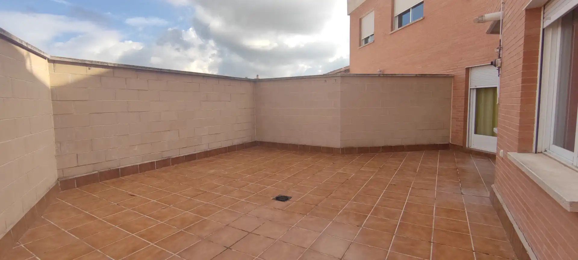 Terraza de Piso de alquiler en Miguelturra con Calefacción, Amueblado y Horno