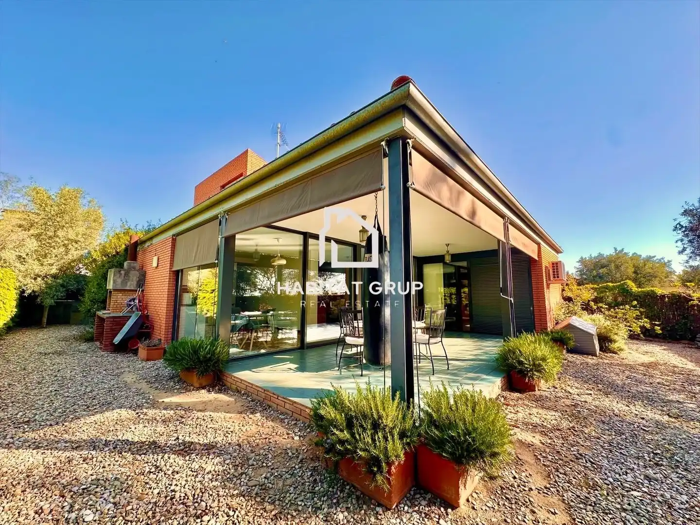 Casa amb jardí en venda a Santa Coloma de Farners
