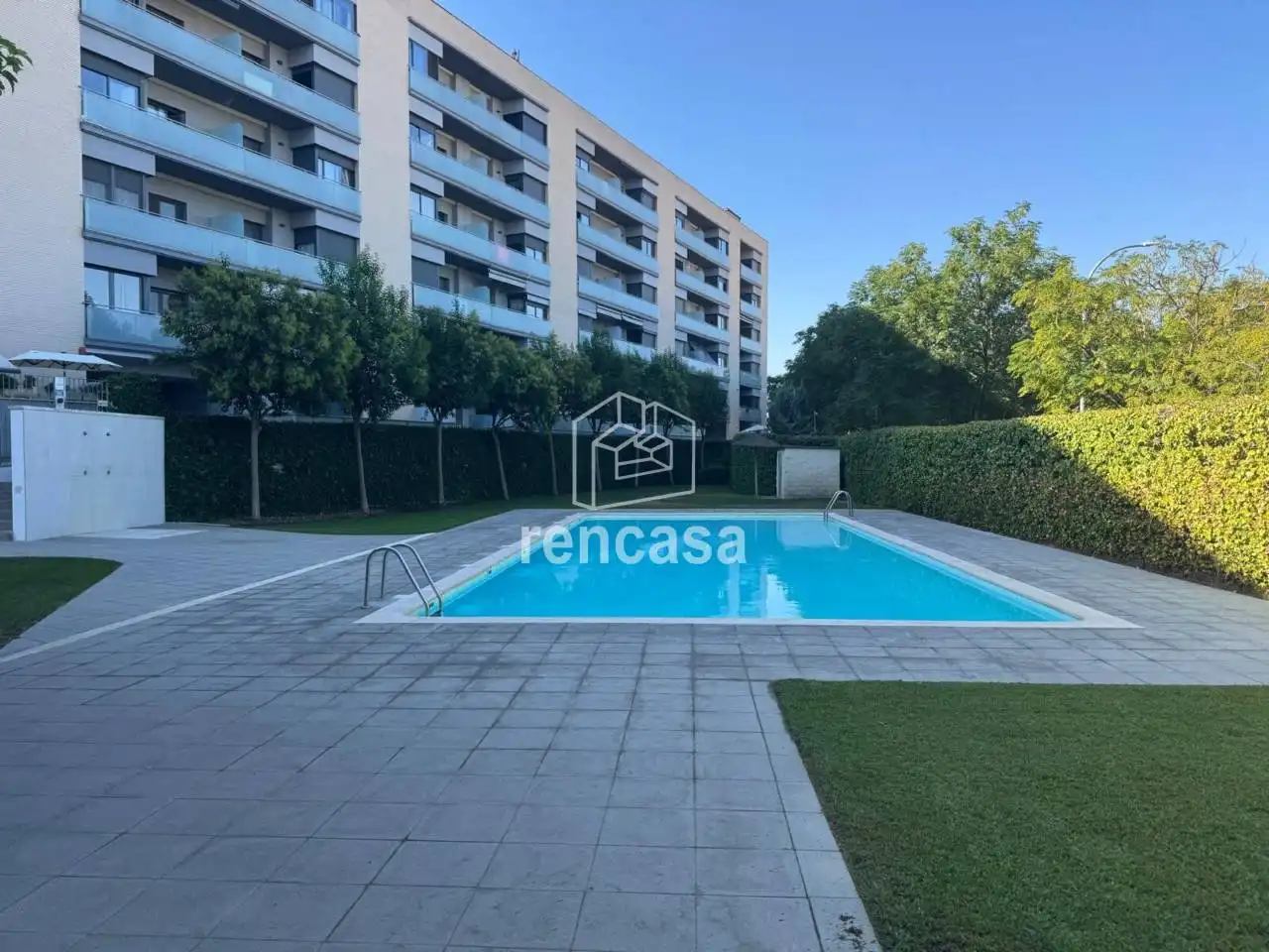 Swimming pool of Flat for sale in Lleida  with Heating, Storage room and Balcony