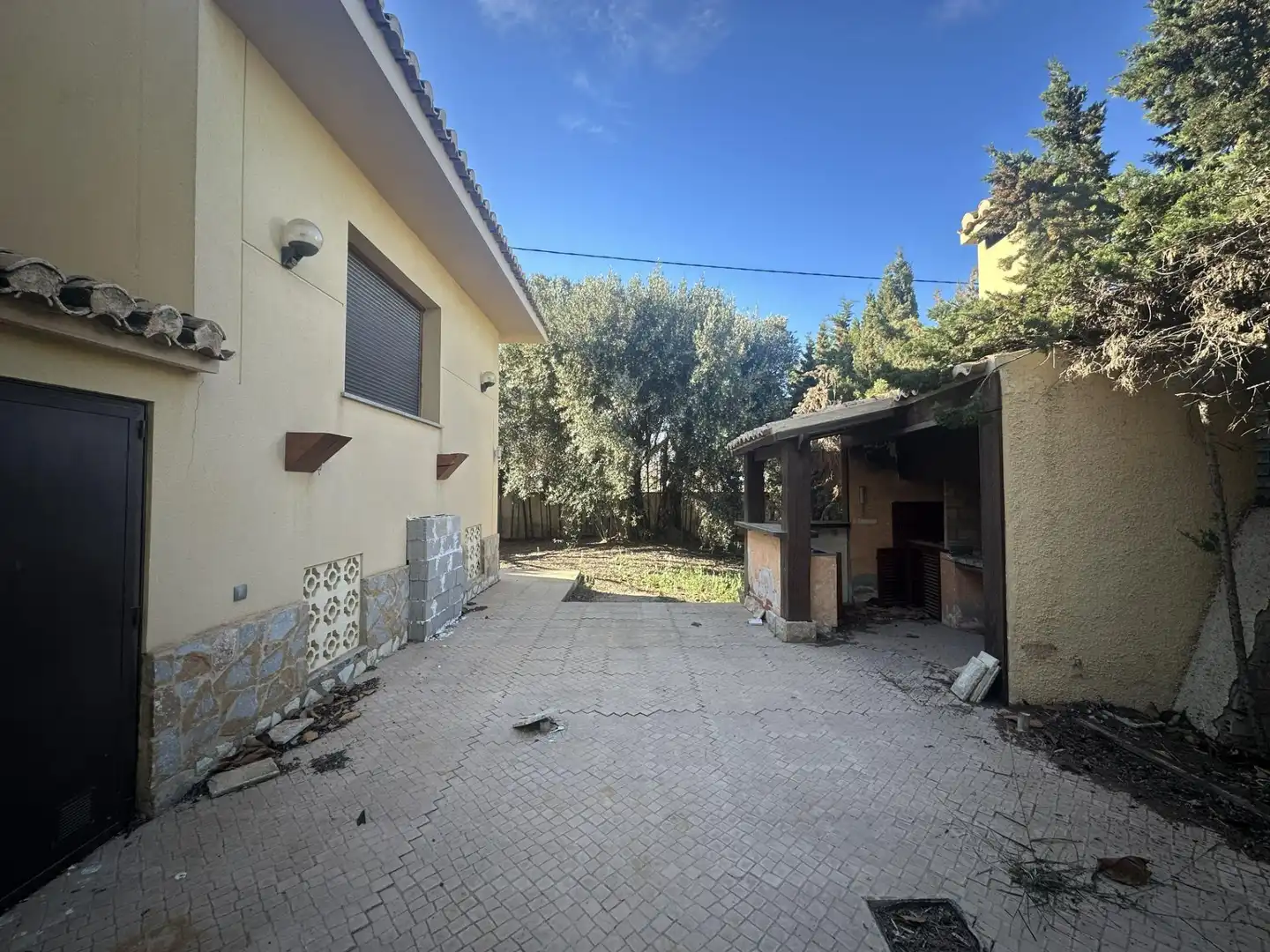 Houses for sale in El Campello  with Private garden and Swimming Pool