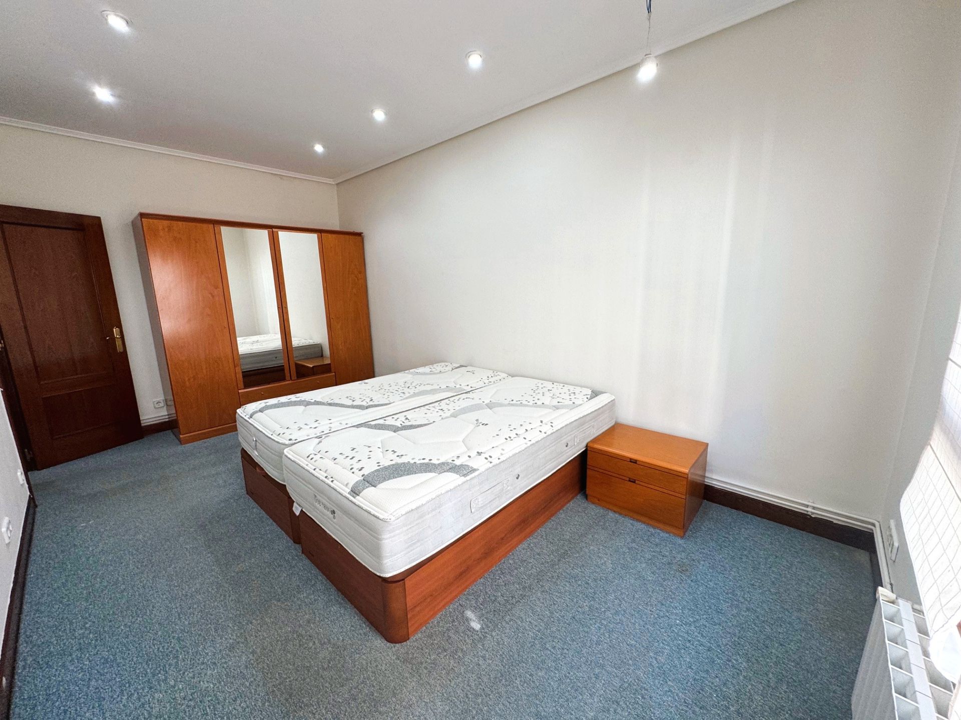 Bedroom of Flat for sale in Getxo 