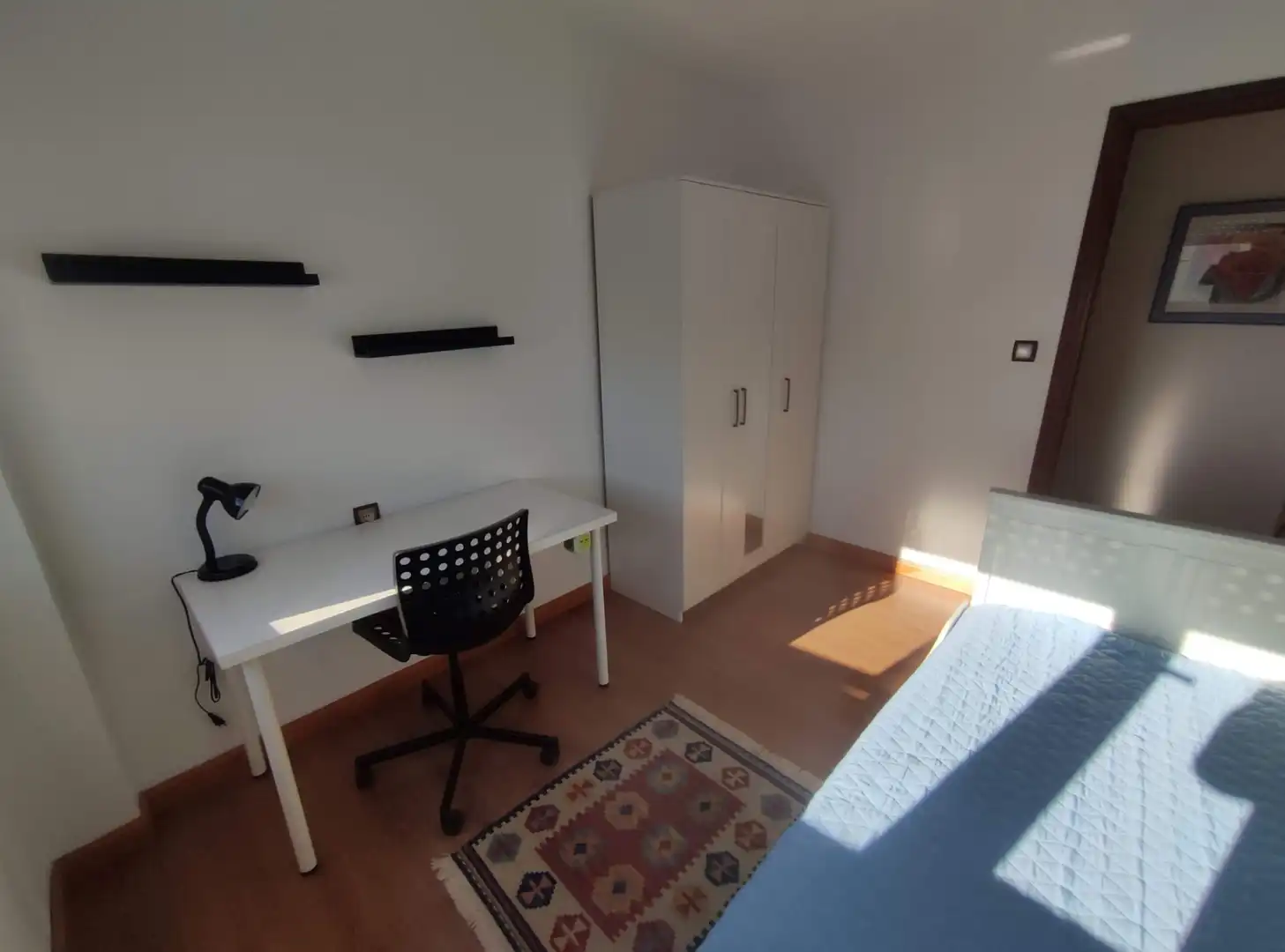 Schlafzimmer von Wohnung zum Verkauf in Ferrol mit Heizung, Parkett und Möbliert
