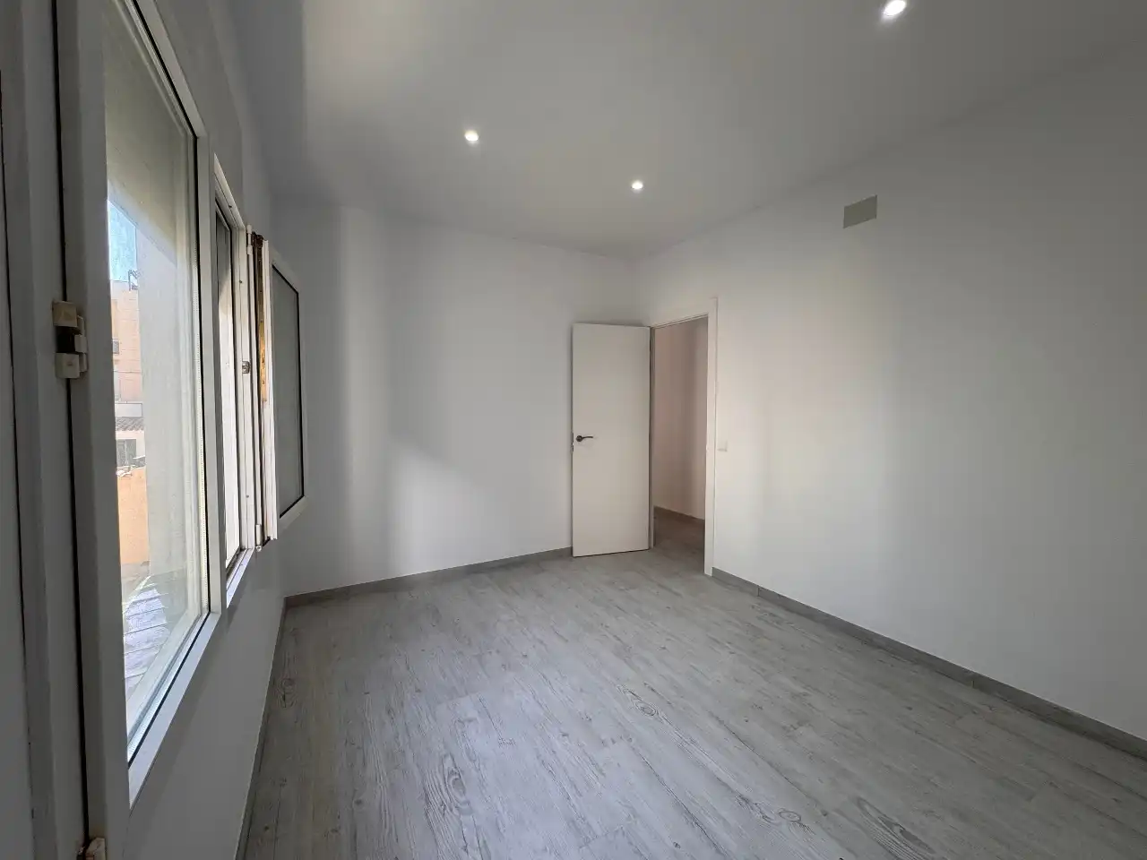 Flat for sale in Palamós  with Air Conditioner, Heating and Parquet flooring