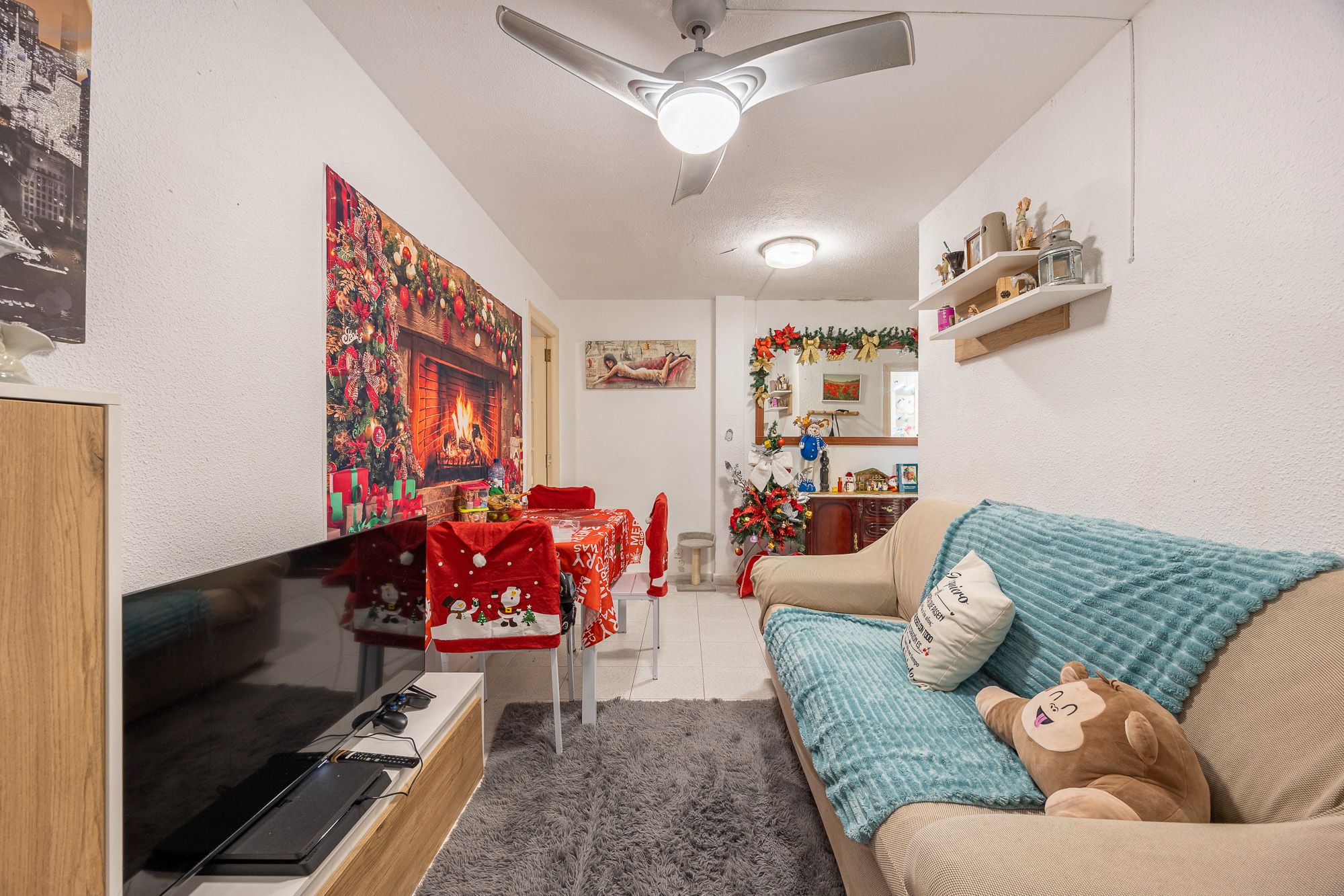 Sala d'estar de Pis en venda en Benidorm amb Moblat