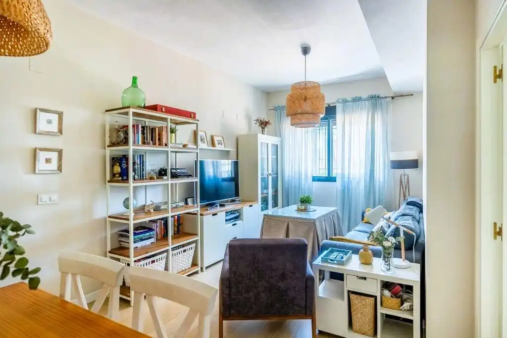 Wohnzimmer von Wohnung zum Verkauf in Sevilla mit Klimaanlage