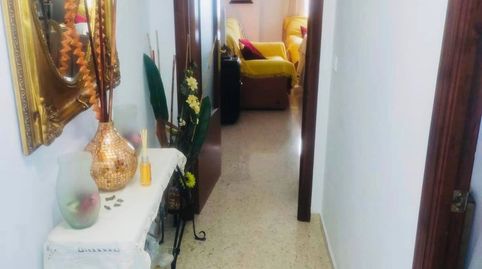 EXCLUSIVIDAD..!!!
962- SE VENDE PISO BAJO EN EL PUENTE.!!!