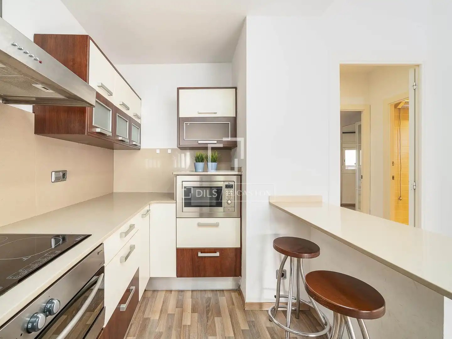 Cuina de Pis en venda en Barcelona amb Aire condicionat, Calefacció i Terrassa