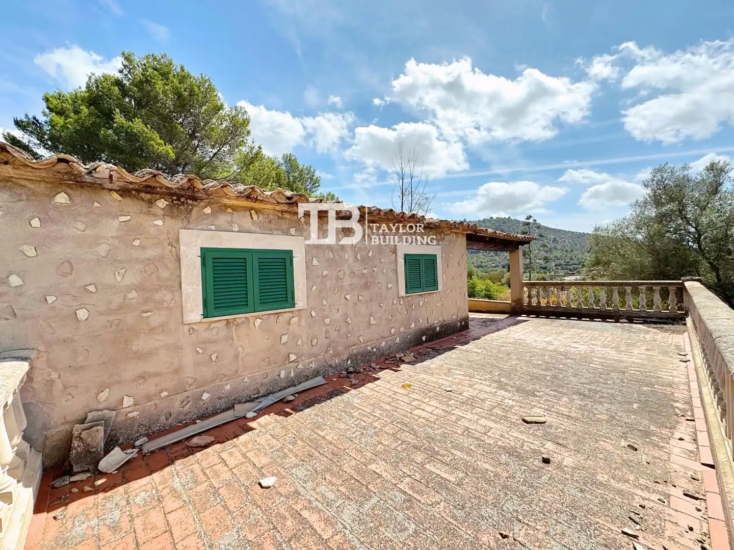Vista exterior de Casa o xalet en venda en Alaró amb Terrassa i Piscina