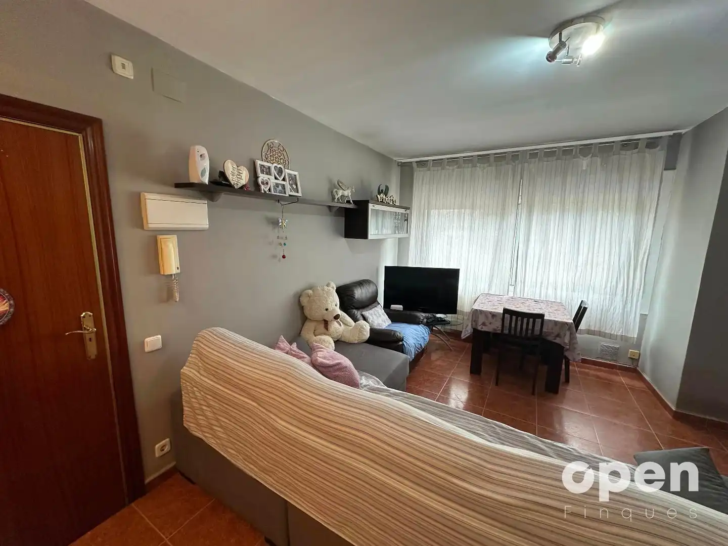 Sala d'estar de Pis en venda en Terrassa amb Calefacció