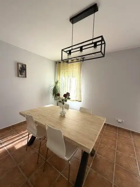 Menjador de Casa o xalet en venda en Puigdàlber, Barcelona