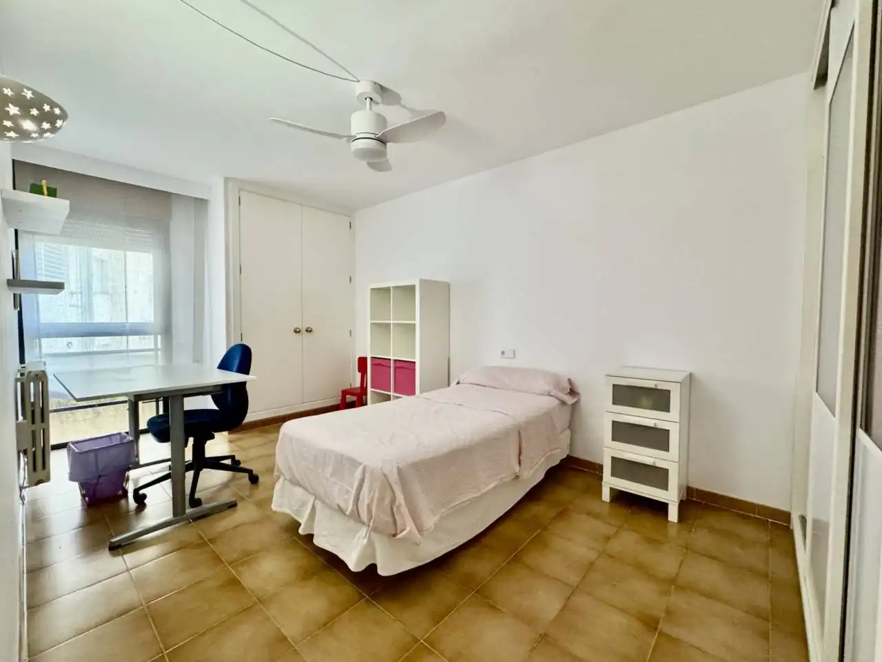 Habitación de Piso de alquiler en  Palma de Mallorca con Aire acondicionado, Calefacción y Terraza