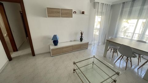 Foto 3 de Piso de alquiler en Puerto de Estepona, Estepona