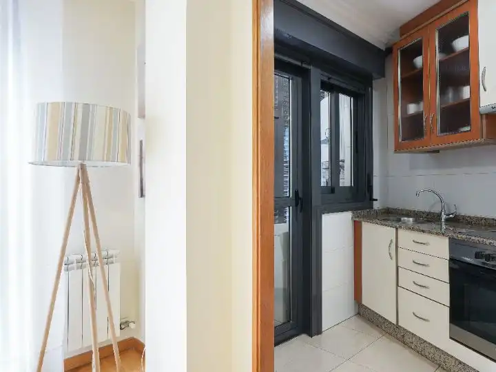 Flat for rent in Vigo   with Balcony