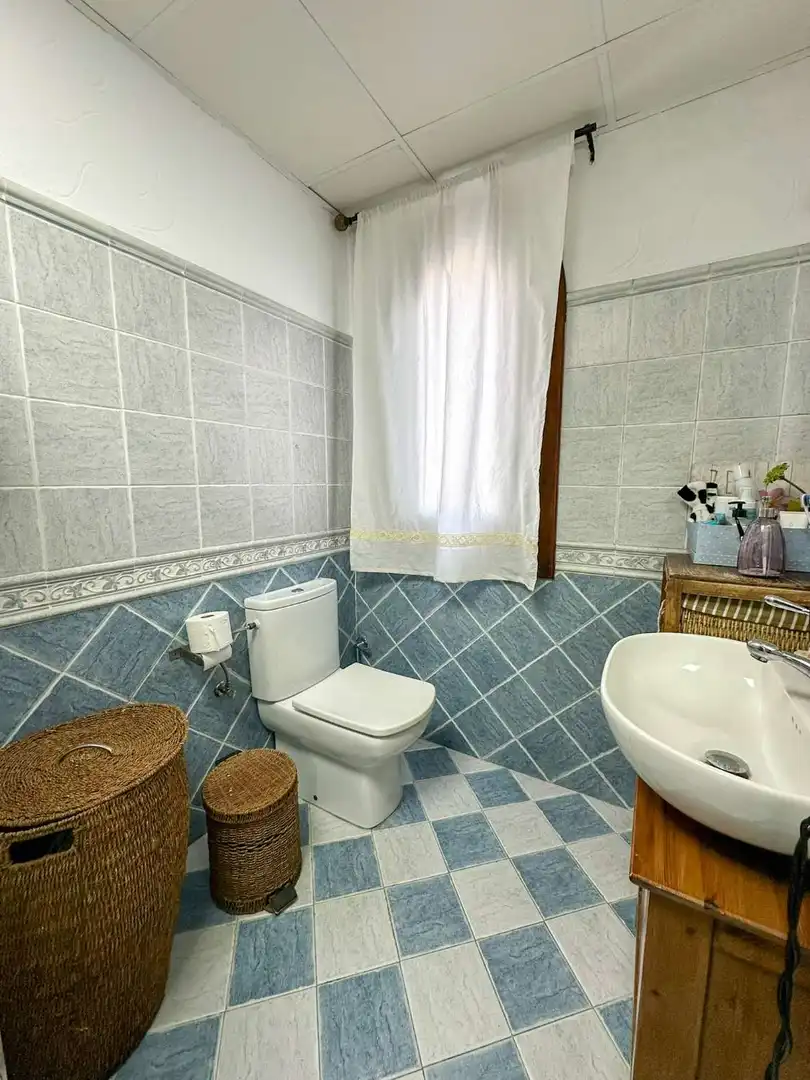 Baño de Finca rústica en venta en Salobreña con Parquet y Internet