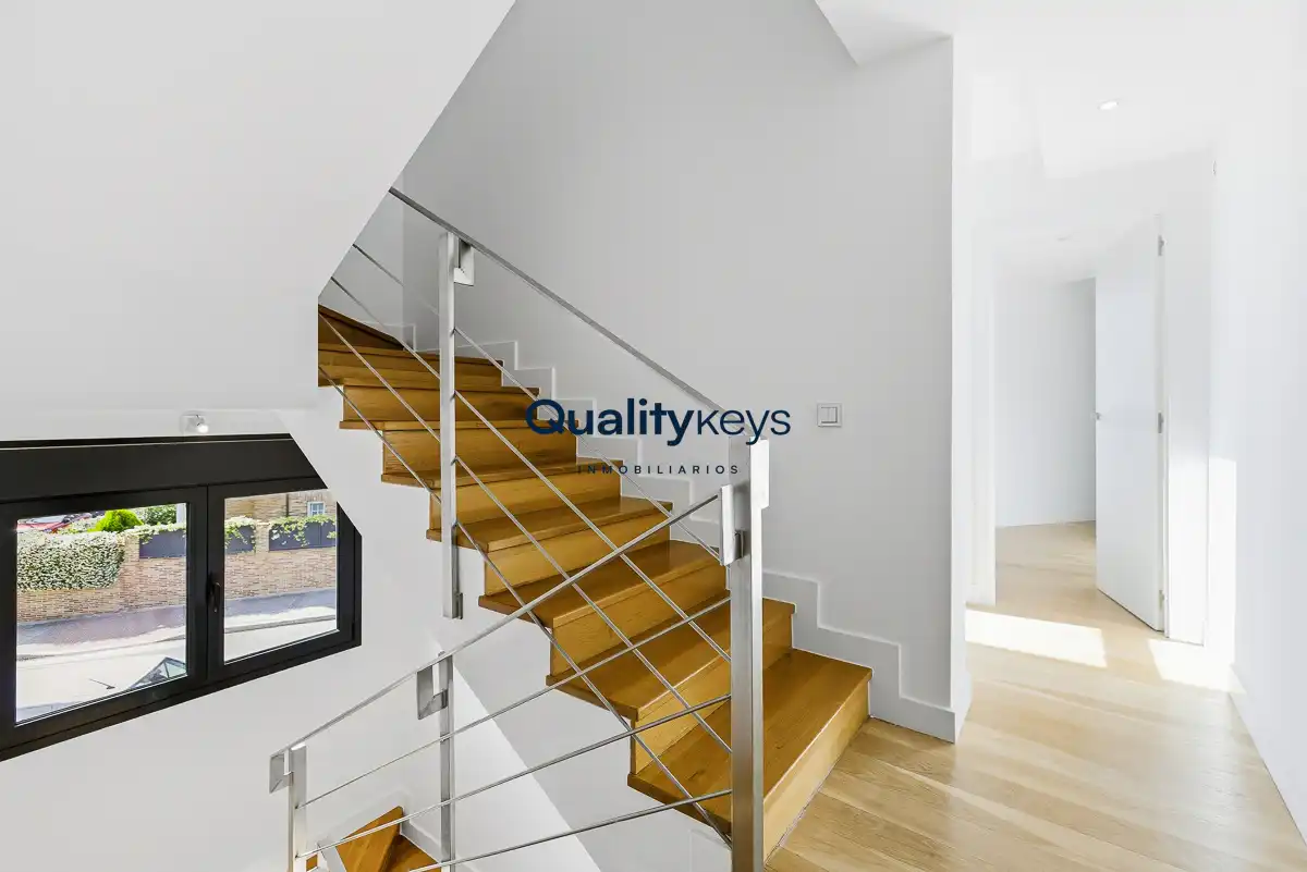 Casa o chalet en venta en Madrid con Aire acondicionado, Calefacción y Jardín privado
