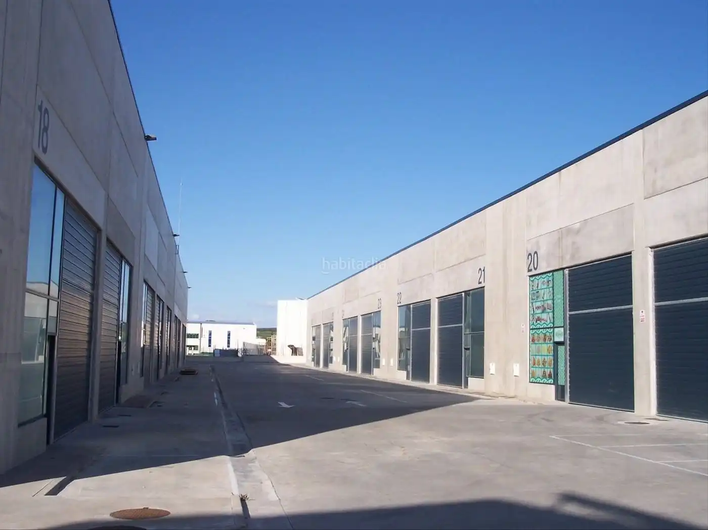 Nau industrial de lloguer a Calle Condado de Treviño 6, imagen 2