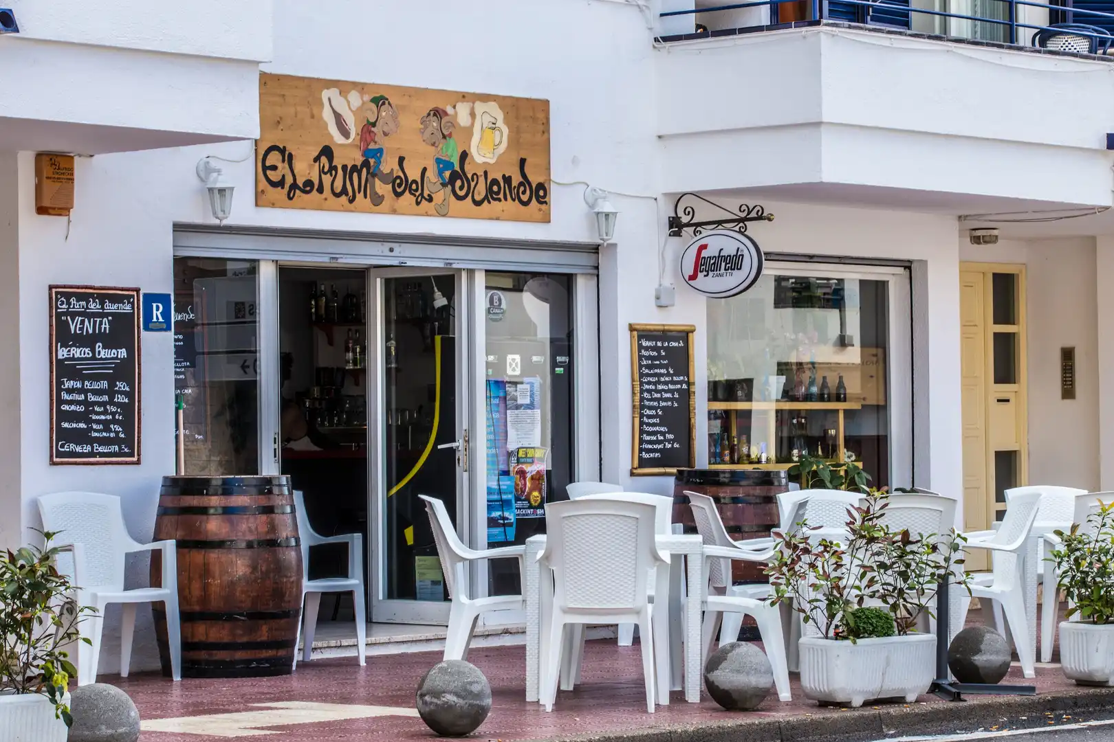 Local de lloguer en El Port de la Selva amb Aire condicionat, Calefacció i Terrassa