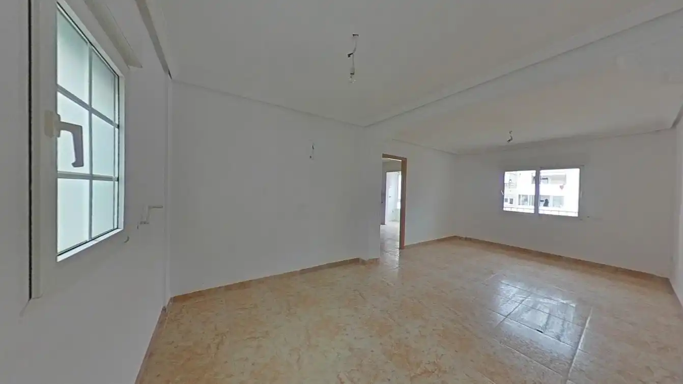 Piso en venta en C/ Virgen Desamparados