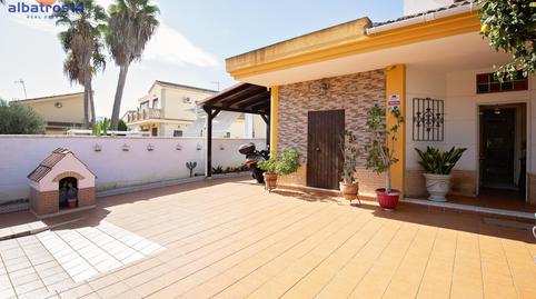 Foto 2 de Casa o xalet en venda a Calle Hernan Cortes, El Portil, Huelva