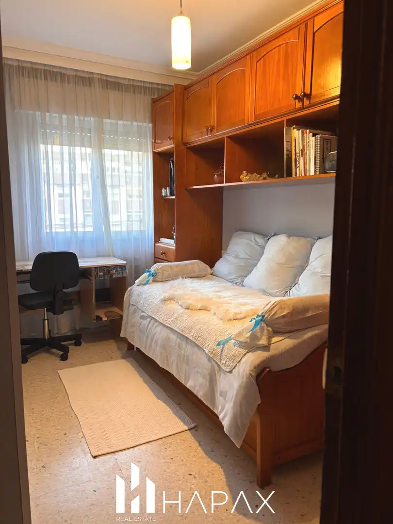 Dormitori de Pis en venda en Salamanca amb Calefacció, Terrassa i Traster