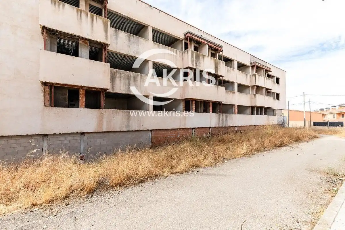 Buildings for sale in Calle Jardines, Portillo de Toledo