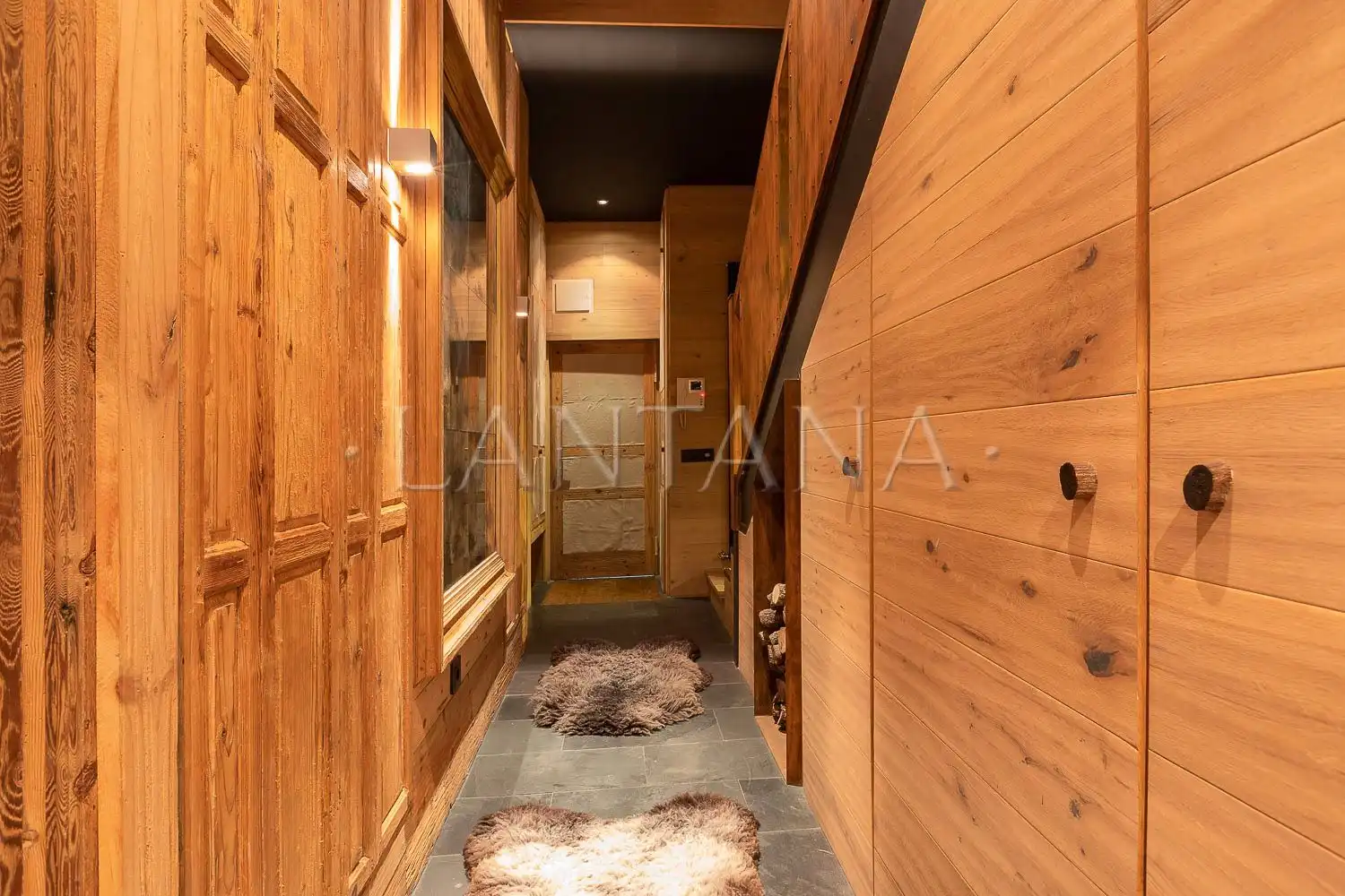 Casa adosada en venta en Naut Aran con Calefacción, Parquet y Trastero