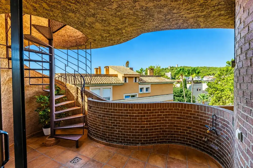 Exterior view of Attic for rent in  Palma de Mallorca  with Air Conditioner, Heating and Terrace